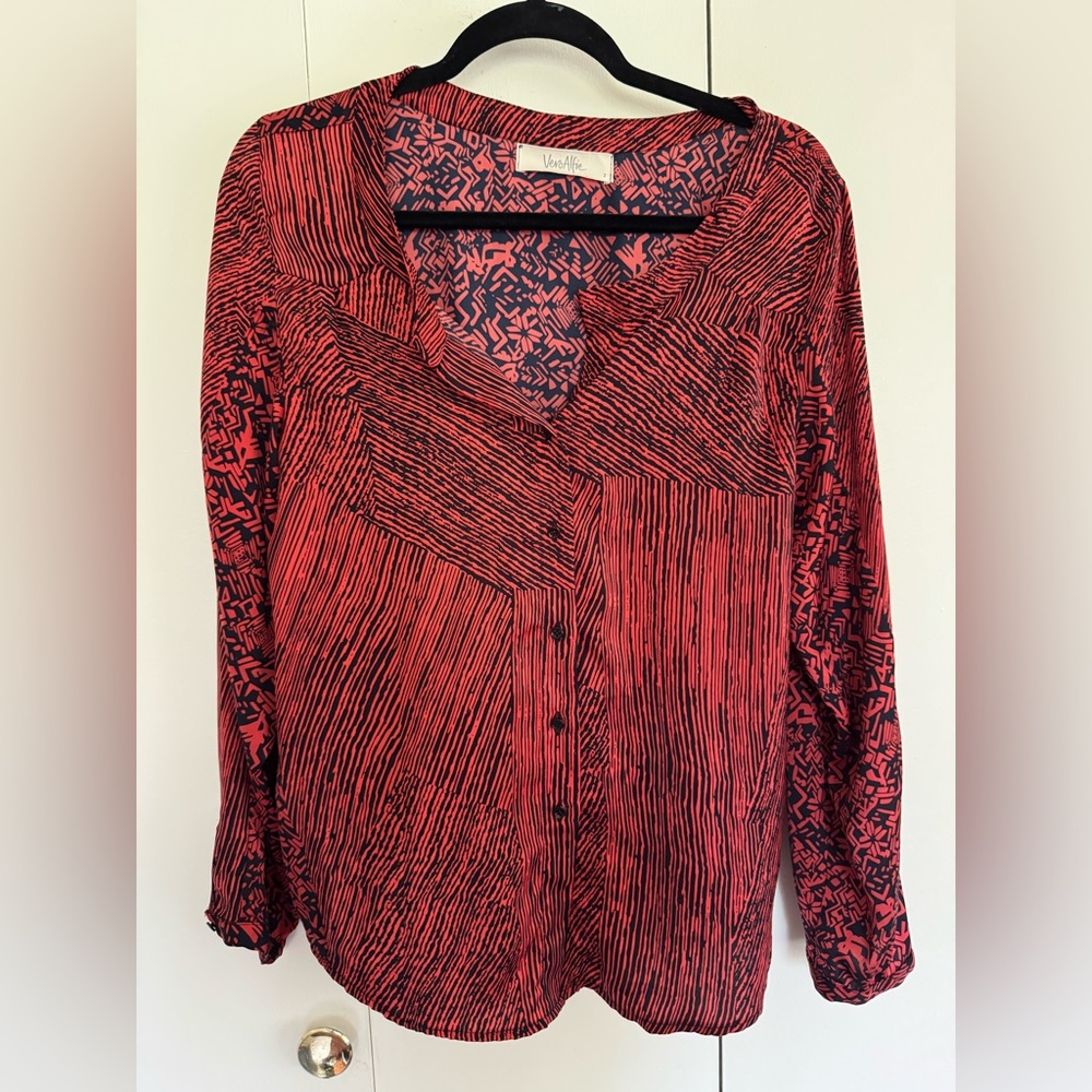 VEROALFIE Red and Black Patterned Silk Blouse, Size 2